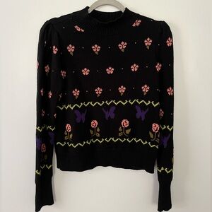525 Floral Woman’s Small Sweater